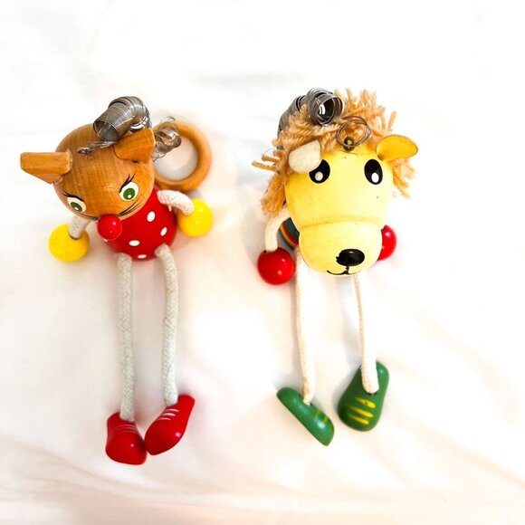 bino bouncy hanging wooden animals - Picture 5 of 7